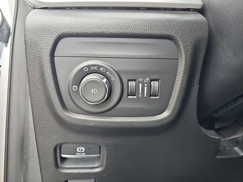 Used 2024 Jeep Grand Cherokee Limited image 29