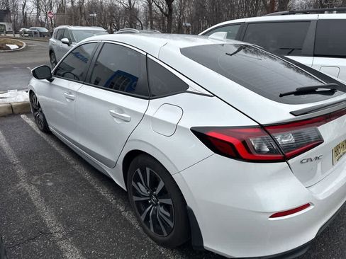 Used 2023 Honda Civic EX-L image 16