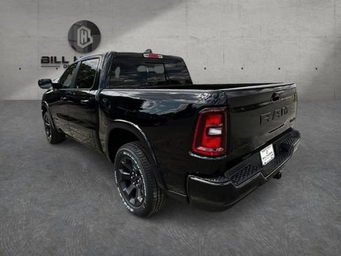 New 2026 RAM 1500 4x4 Crew Cab image 8