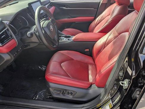 Used 2021 Toyota Camry XSE image 12