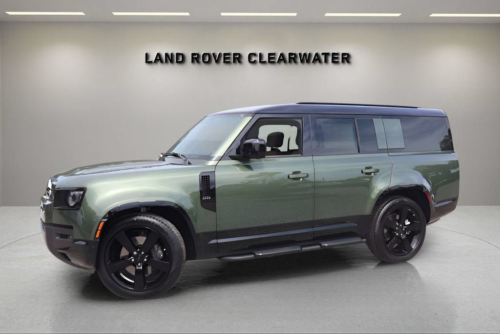 New 2026 Land Rover Defender 130 X-Dynamic SE AWD/4WD image 1