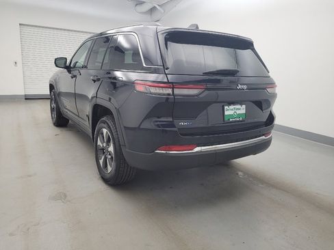 Used 2023 Jeep Grand Cherokee 4WD 4xe image 5