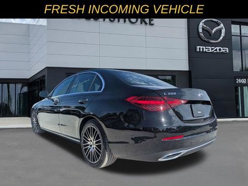Used 2025 Mercedes-Benz C 300 4MATIC Sedan image 5