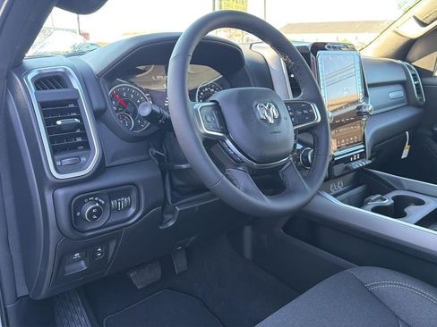 New 2026 RAM 1500 Big Horn AWD/4WD image 12