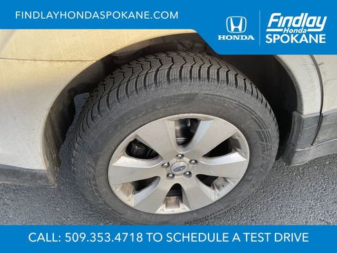 Used 2011 Subaru Outback 2.5i Limited image 4