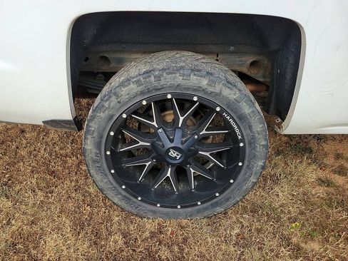 Used 2014 Chevrolet Silverado 1500 LT w/ All Star Edition AWD/4WD image 5