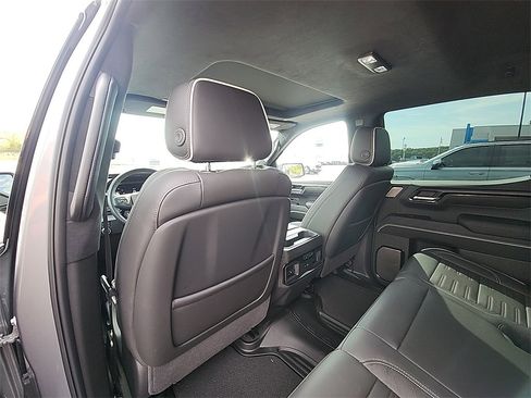 Certified 2025 GMC Sierra 1500 AT4X image 30