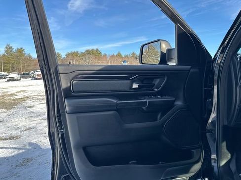 Used 2022 RAM 1500 Big Horn w/ Built-to-serve Edition image 22