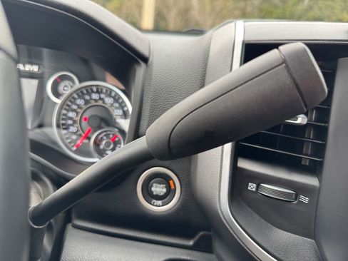 Used 2024 RAM 2500 Big Horn image 28