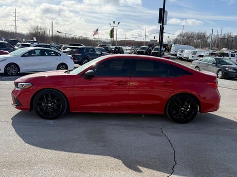 Used 2024 Honda Civic Sport image 5