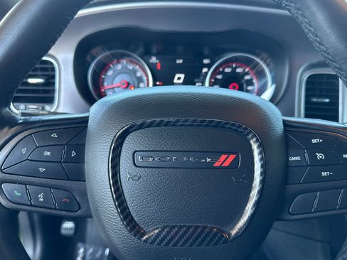 Used 2022 Dodge Charger SXT RWD image 32