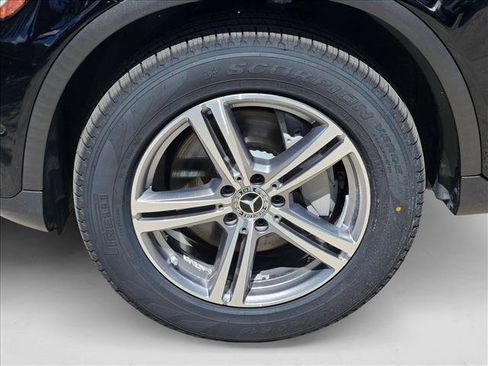 Used 2022 Mercedes-Benz GLC 300 GLC 300 image 22