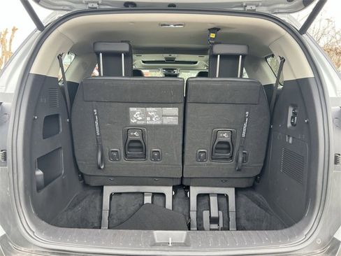 Certified 2025 Kia Carnival SX w/ SX Dark Edition Package image 25