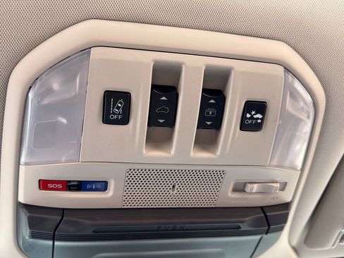 Used 2021 Subaru Ascent Touring w/ Popular Package #2A image 37