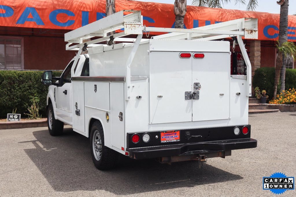Used 2017 Ford F350 XL w/ Power Equipment Group RWD image 8