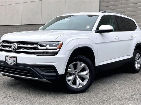 Used 2018 Volkswagen Atlas S image 11