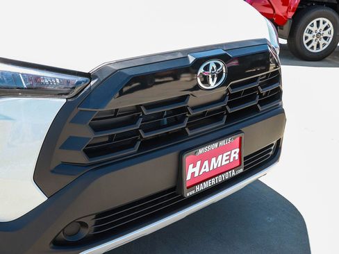 New 2026 Toyota Corolla Cross LE FWD image 11