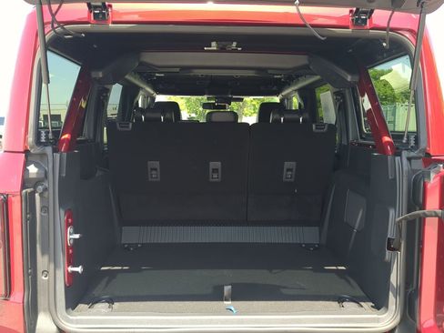 New 2026 Ford Bronco Outer Banks w/ Sasquatch Package AWD/4WD image 11