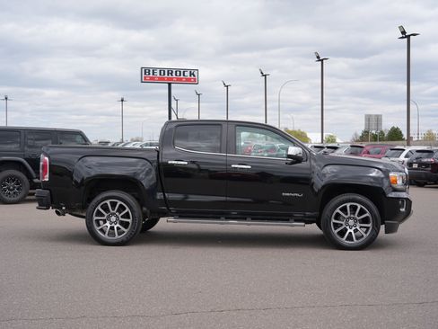 Used 2019 GMC Canyon Denali AWD/4WD image 2