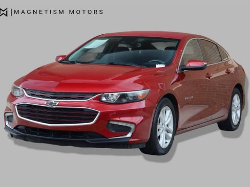 Used 2018 Chevrolet Malibu Hybrid w/ Leather Package FWD image 5