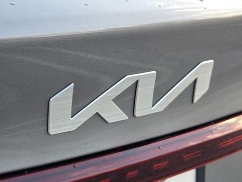 Used 2024 Kia Forte LXS FWD image 36