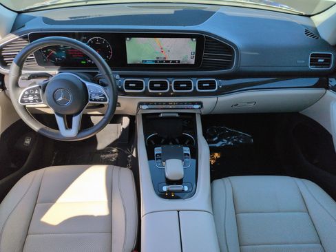 Used 2020 Mercedes-Benz GLS 450 4MATIC image 29