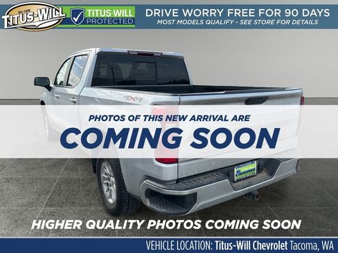 Used 2020 Chevrolet Silverado 1500 LT w/ Convenience Package AWD/4WD image 3