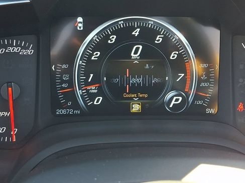 Used 2017 Chevrolet Corvette Z06 RWD image 18