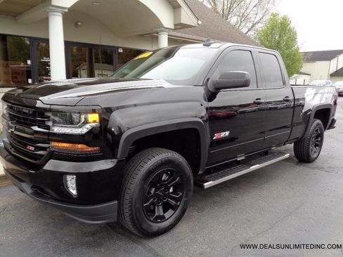 Used 2016 Chevrolet Silverado 1500 LT w/ Midnight Edition AWD/4WD image 1