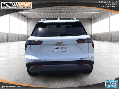 Used 2025 Chevrolet Equinox LT w/ Convenience Package II AWD/4WD image 6