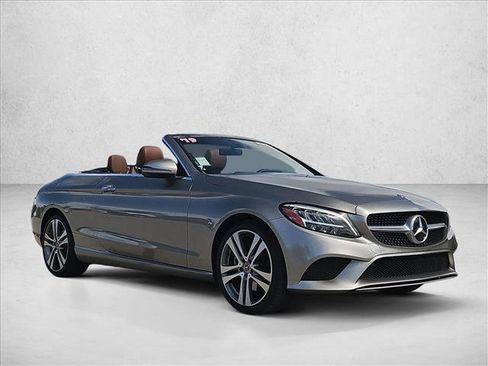 Used 2019 Mercedes-Benz C 300 Cabriolet image 3