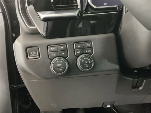 New 2026 Chevrolet Silverado 1500 LT Trail Boss w/ LT Trail Boss Premium Package AWD/4WD image 14
