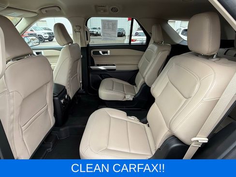 Used 2023 Ford Explorer XLT w/ Equipment Group 202A image 13