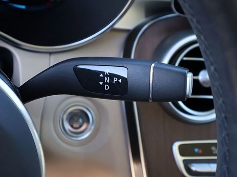 Certified 2020 Mercedes-Benz GLC 300 GLC 300 image 34