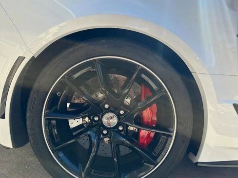 Used 2017 Chevrolet Corvette Z06 image 11