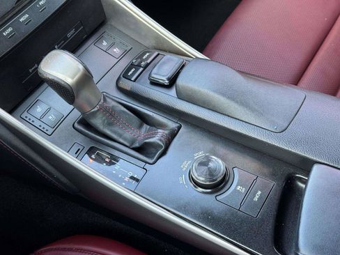 Used 2015 Lexus IS 250 w/ F-Sport Package RWD image 32
