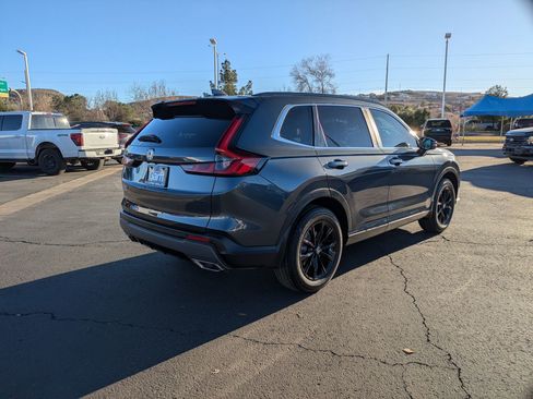 Used 2025 Honda CR-V Sport-L image 3