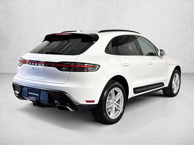 Certified 2026 Porsche Macan Turbo AWD/4WD image 9