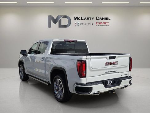 Certified 2024 GMC Sierra 1500 Denali w/ Denali Reserve Package AWD/4WD image 13