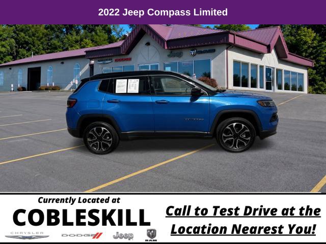 Used 2022 Jeep Compass Limited AWD/4WD image 5