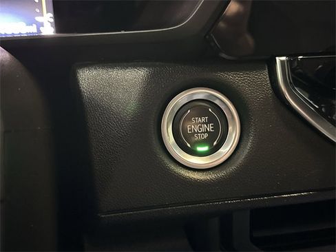 Used 2023 Chevrolet Colorado Trail Boss w/ Advanced Trailering Package image 16