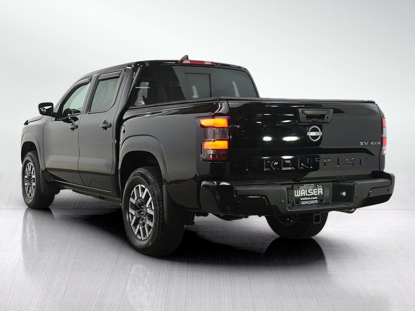 Used 2023 Nissan Frontier SV w/ SV Convenience Package AWD/4WD image 4