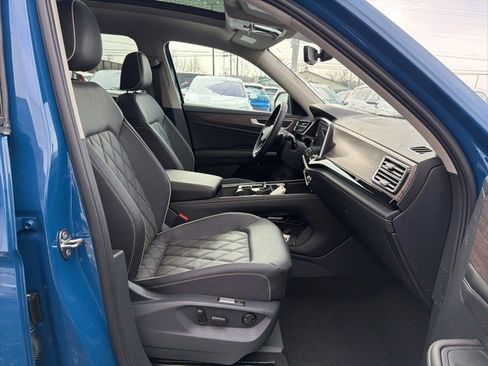 New 2026 Volkswagen Atlas SEL Premium R-Line image 48