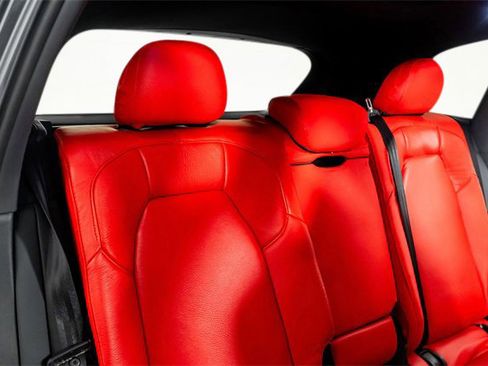 Used 2025 Audi SQ5 Premium Plus image 34