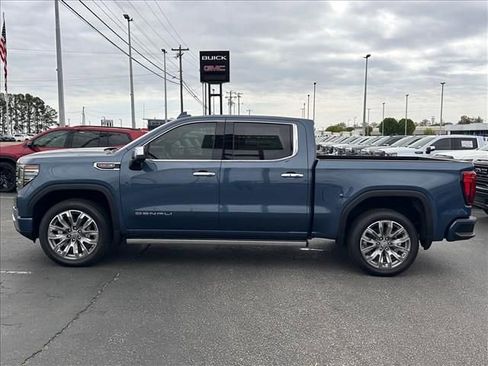 New 2026 GMC Sierra 1500 Denali w/ Denali Reserve Package AWD/4WD image 7