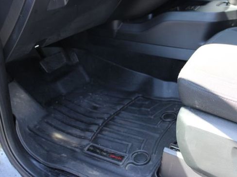 Used 2019 Ford Ranger XLT w/ Equipment Group 302A Luxury RWD image 9