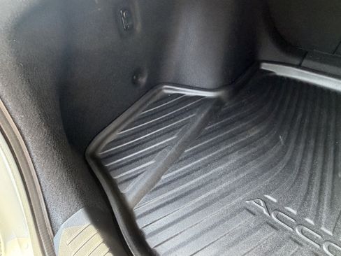 Used 2025 Honda Accord SE image 46