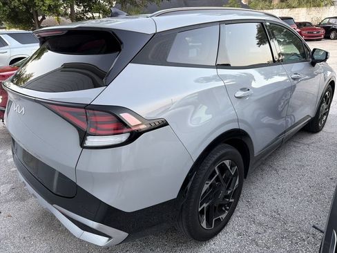 Used 2023 Kia Sportage SX FWD image 9