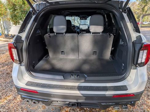 New 2026 Ford Explorer ST w/ Sun And Sound Package image 33