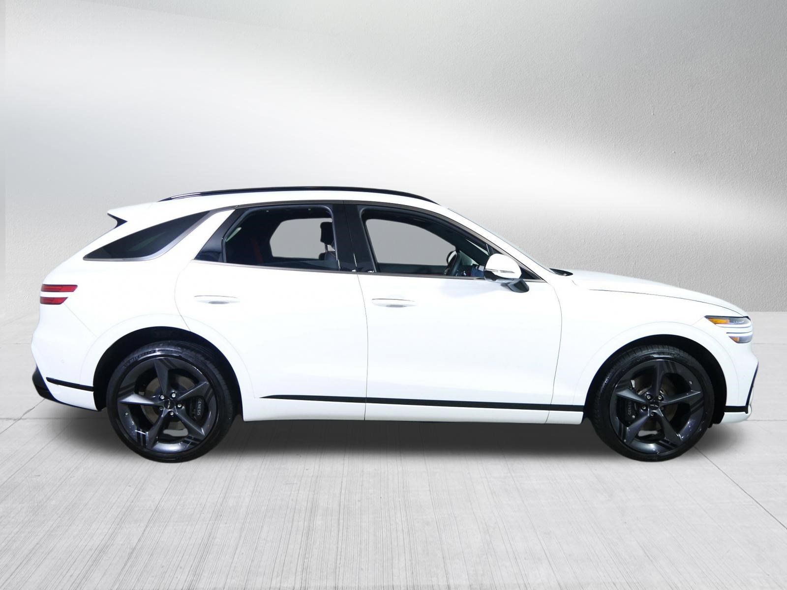Certified 2026 Genesis GV70 3.5T Sport Prestige AWD/4WD image 8